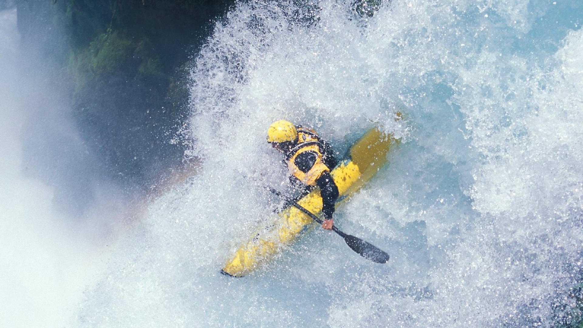 德甲高速突破：瞬间突入，场面震撼！，德甲强吗